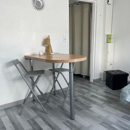 Studio / Chambre Calme Pres De L'Etang St Pierre. Amiens Exterior photo